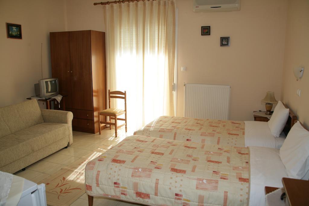Elanthi Hostel Kesriye Dış mekan fotoğraf