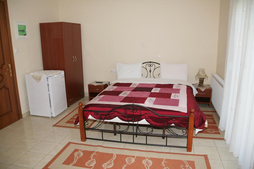 Elanthi Hostel Kesriye Dış mekan fotoğraf